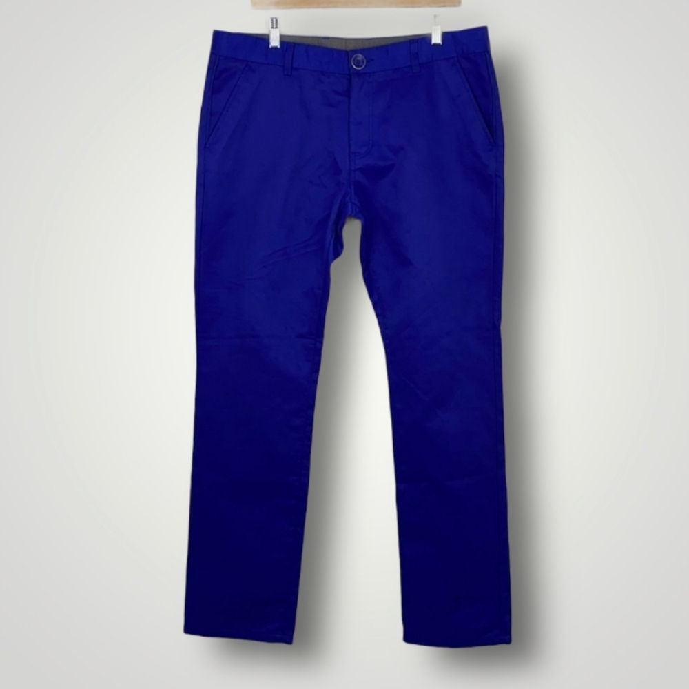 Classic Men's Navy Blue Chino Pants